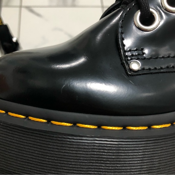 Dr. Martens Jadon Max Platform Boots - Picture 13 of 16